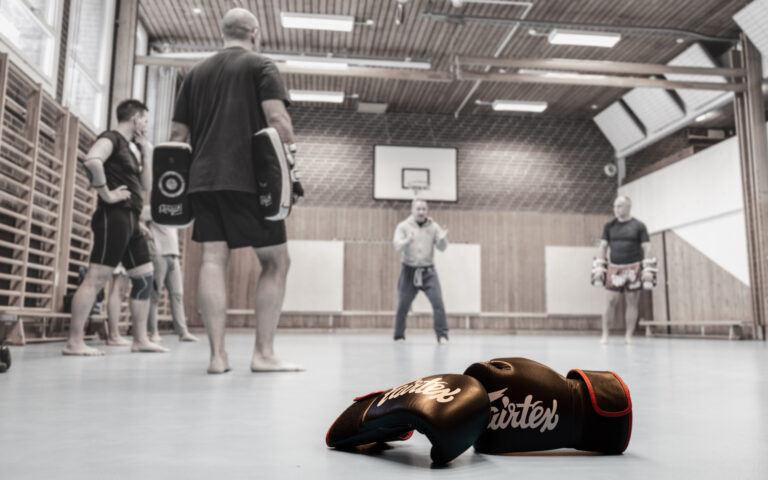 Thaiboxing, inställd den 26/2 och tillbaka den 5/3
